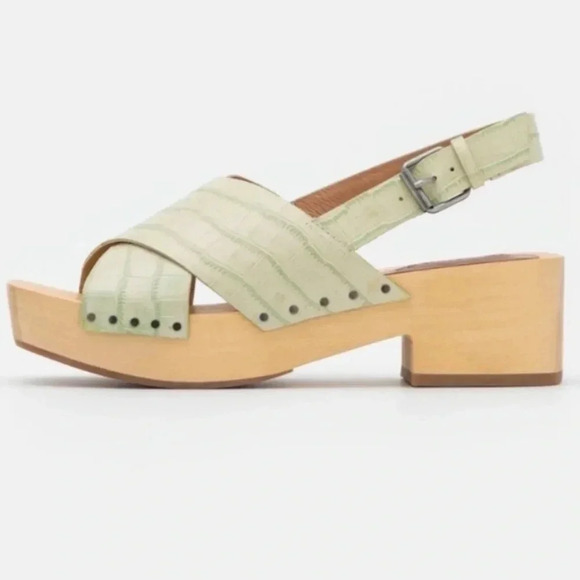 Madewell 🐊 size 8 clogs. Worn once. Cute light green croc crocodile embossed. - Picture 4 of 11